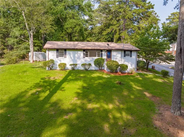 $2,100 | 5207 Dixie Lake Road, Union City, GA 30291