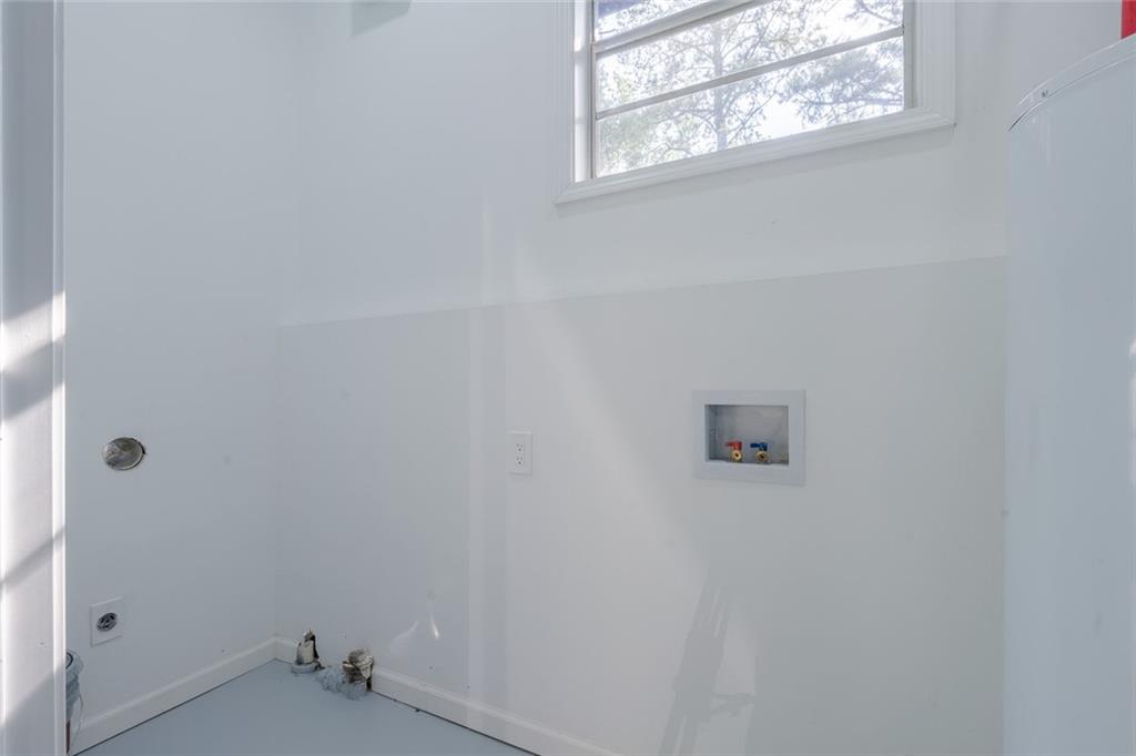 5207 Dixie Lake Road Union City, GA 30291 - Photo 16 of 29