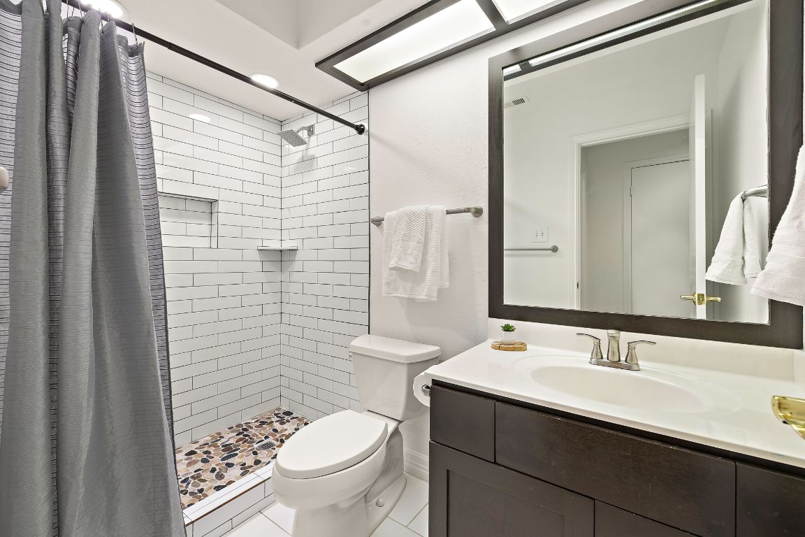 4711 Spicewood Springs Road, Unit 168 Austin, TX 78759 - Photo 18 of 28