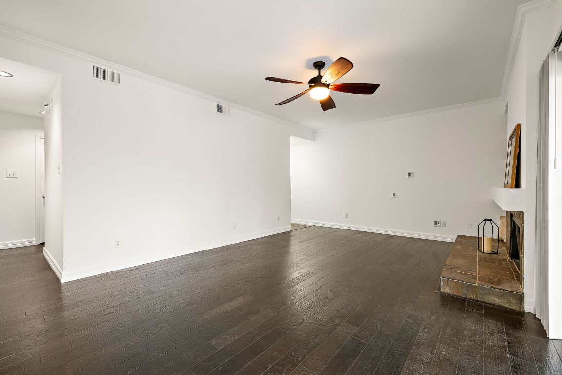 4711 Spicewood Springs Road, Unit 168 Austin, TX 78759 - Photo 6 of 28