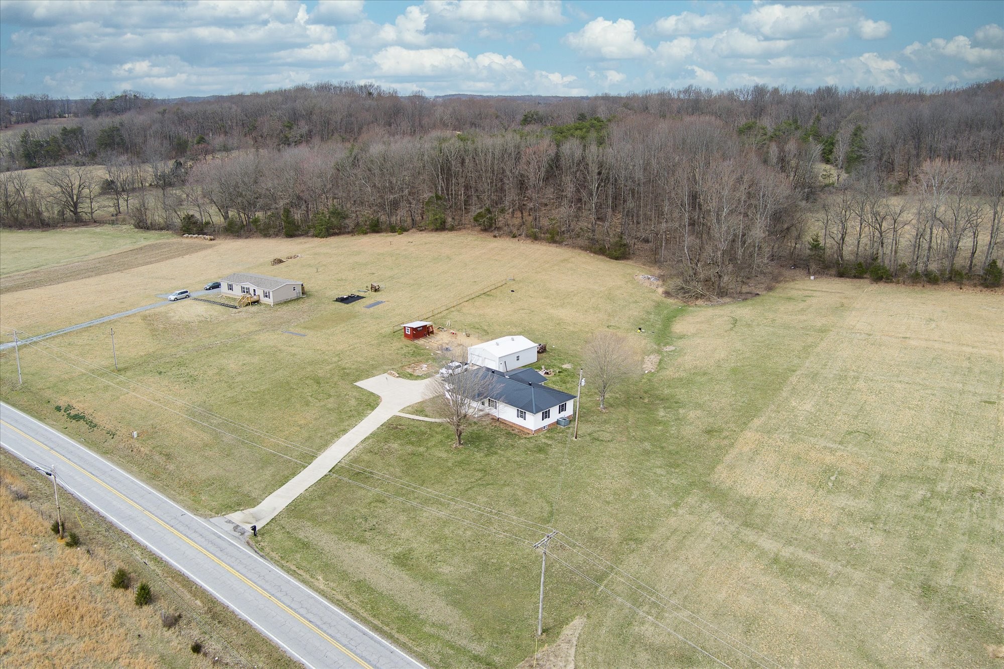 11216 Clay County Highway Moss, TN 38575 - Photo 21 of 40 a view of a terrace