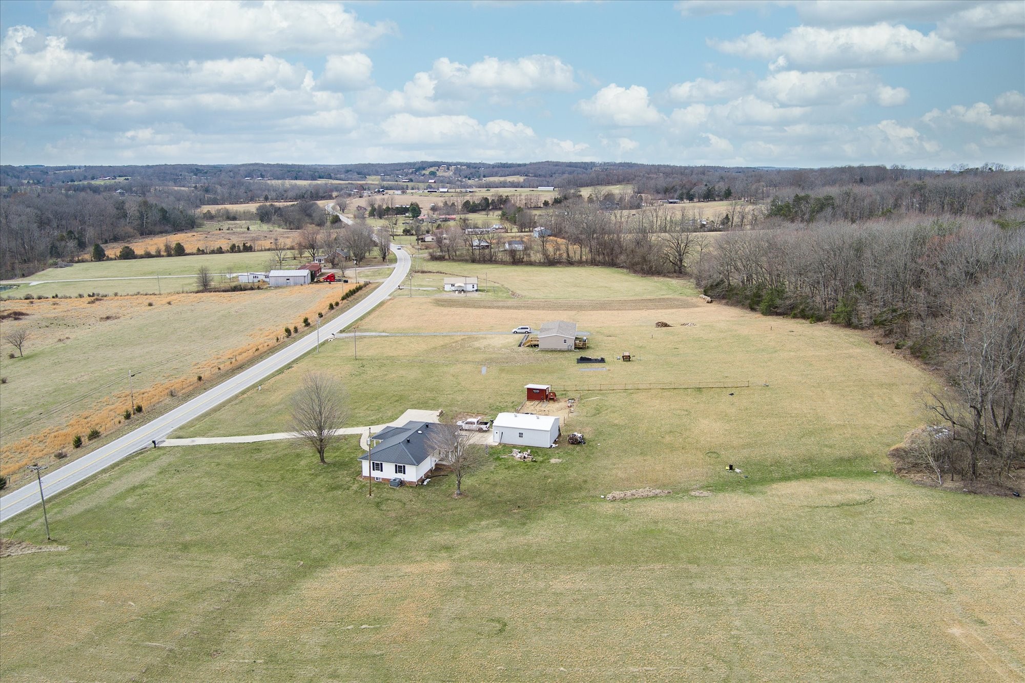 11216 Clay County Highway Moss, TN 38575 - Photo 22 of 40 a view of a terrace