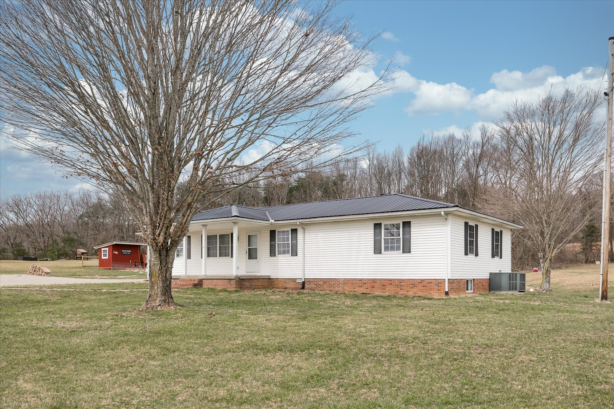 11216 Clay County Highway Moss, TN 38575 - Photo 26 of 40