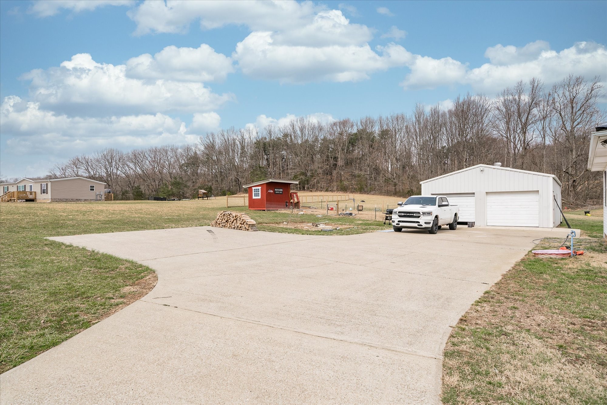 11216 Clay County Highway Moss, TN 38575 - Photo 30 of 40