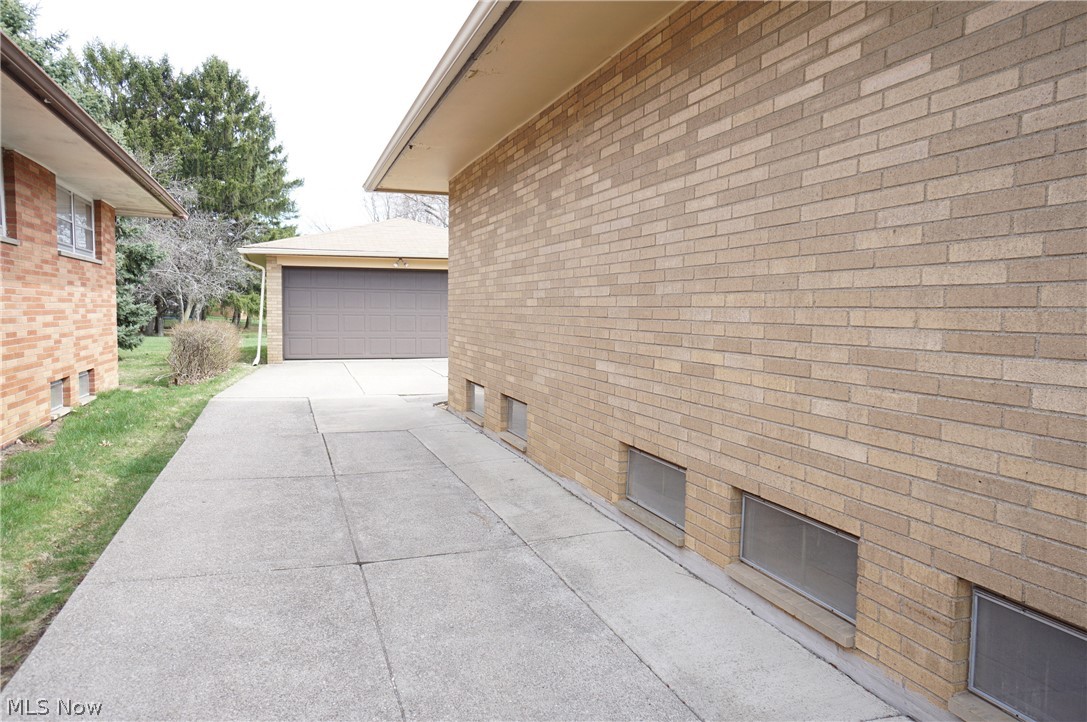 4118 Rabbit Run Drive Brooklyn, OH 44144 - Photo 18 of 20
