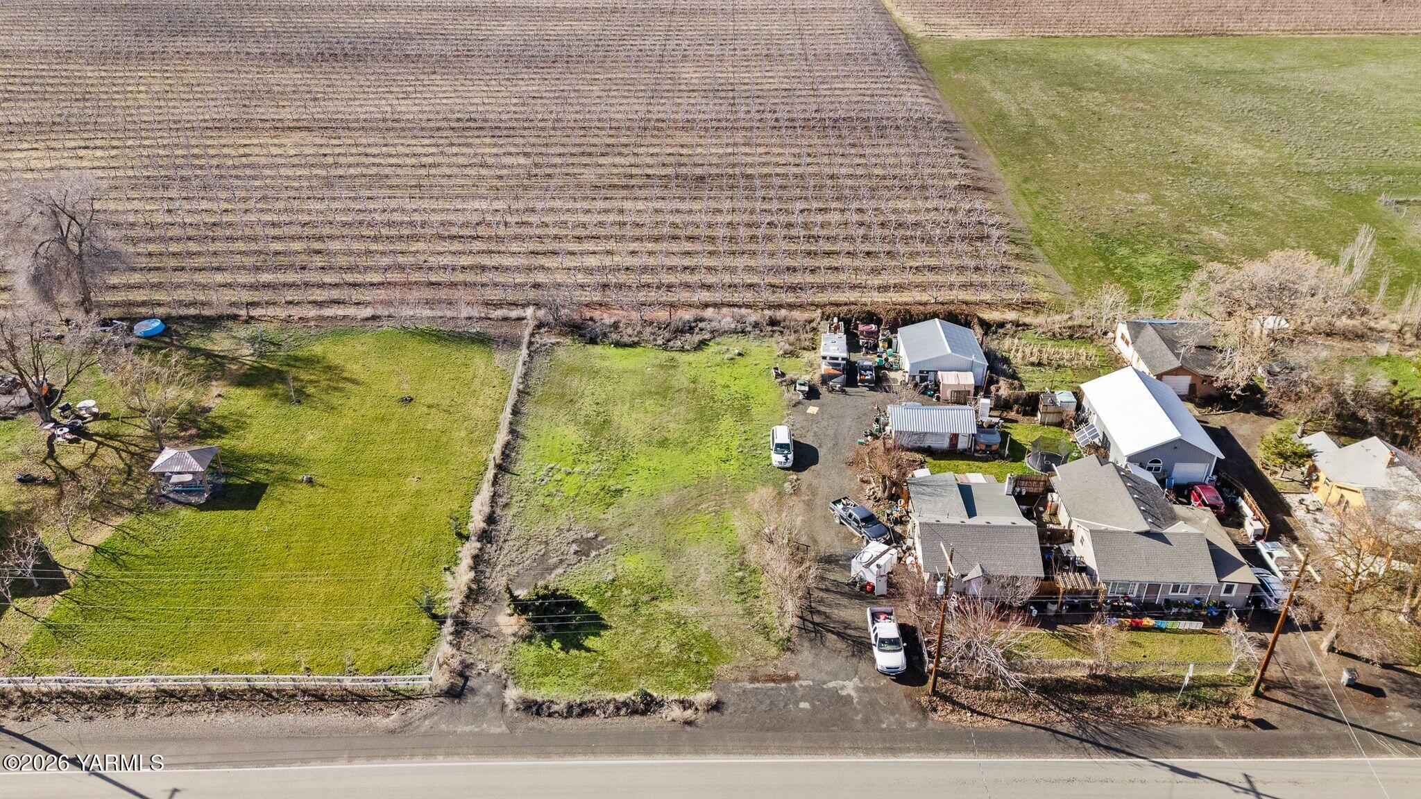 15660 Summitview Road Cowiche, WA 98923 - Photo 2 of 10 2_15660 Sumitview Rd Aerials-1