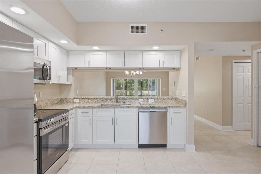960 Starkey Road, Unit 5105 Largo, FL 33771 - Photo 12 of 32