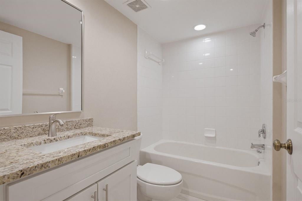 960 Starkey Road, Unit 5105 Largo, FL 33771 - Photo 21 of 32