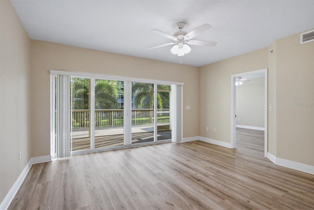 960 Starkey Road, Unit 5105 Largo, FL 33771 - Photo 6 of 32