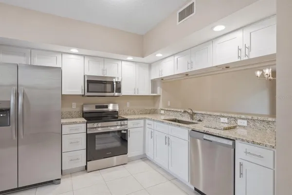 $2,495 | 960 Starkey Road, Unit 5105, Largo, FL 33771