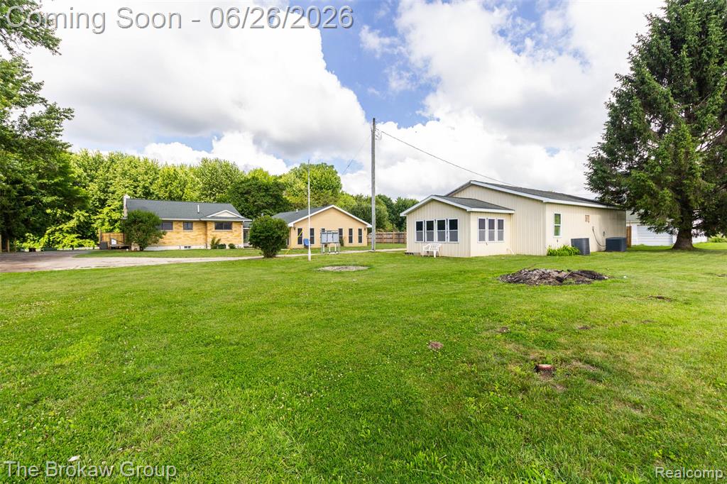 7272 North Lapeer Road Fostoria, MI 48435 - Photo 35 of 45