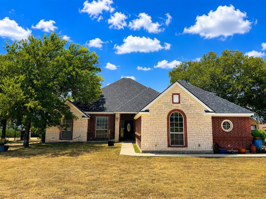 148 County Road 2627 Decatur, TX 76234 - Photo 1 of 33