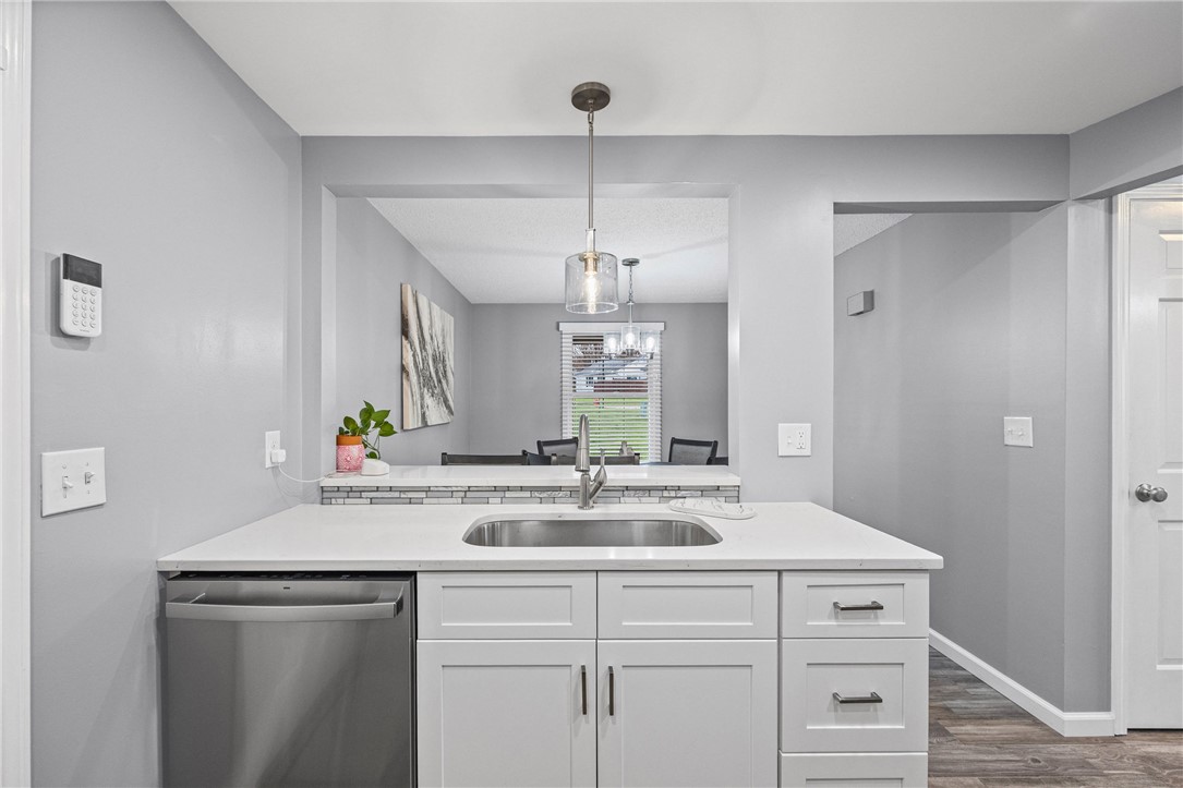 28 Blue Ridge Road Penfield, NY 14526 - Photo 21 of 36