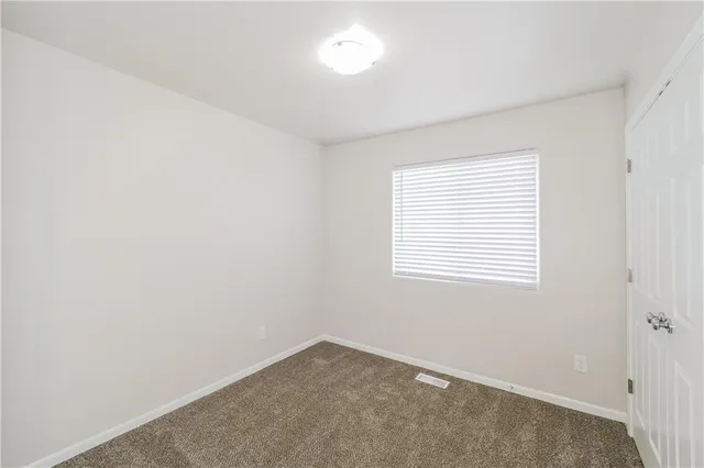 $2,380 | 9103 Northeast 116th Place, Kansas City, MO 64157