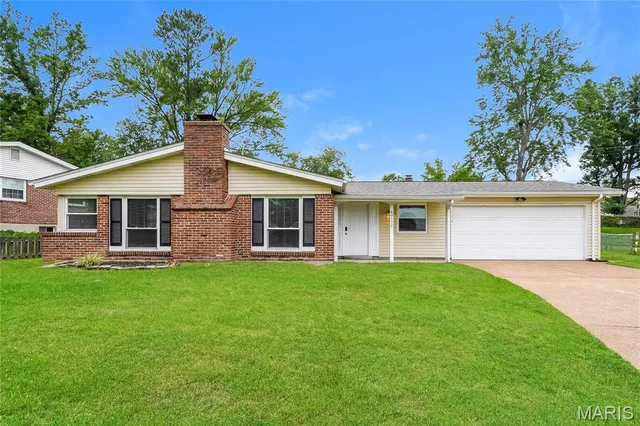 $2,290 | 4917 Rainford Court, St. Louis, MO 63128
