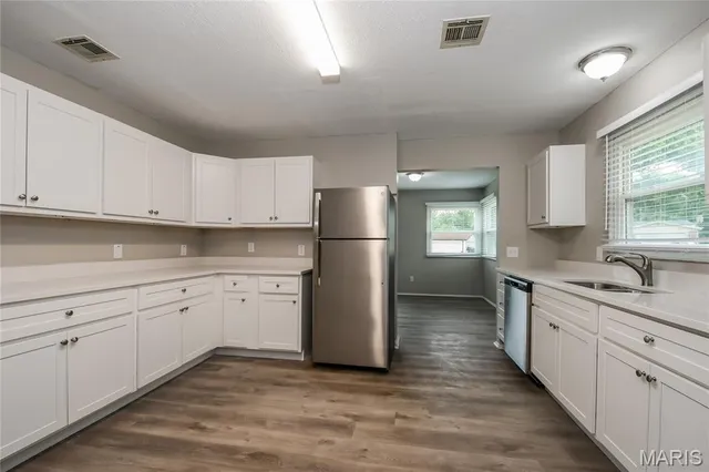 $2,290 | 4917 Rainford Court, St. Louis, MO 63128