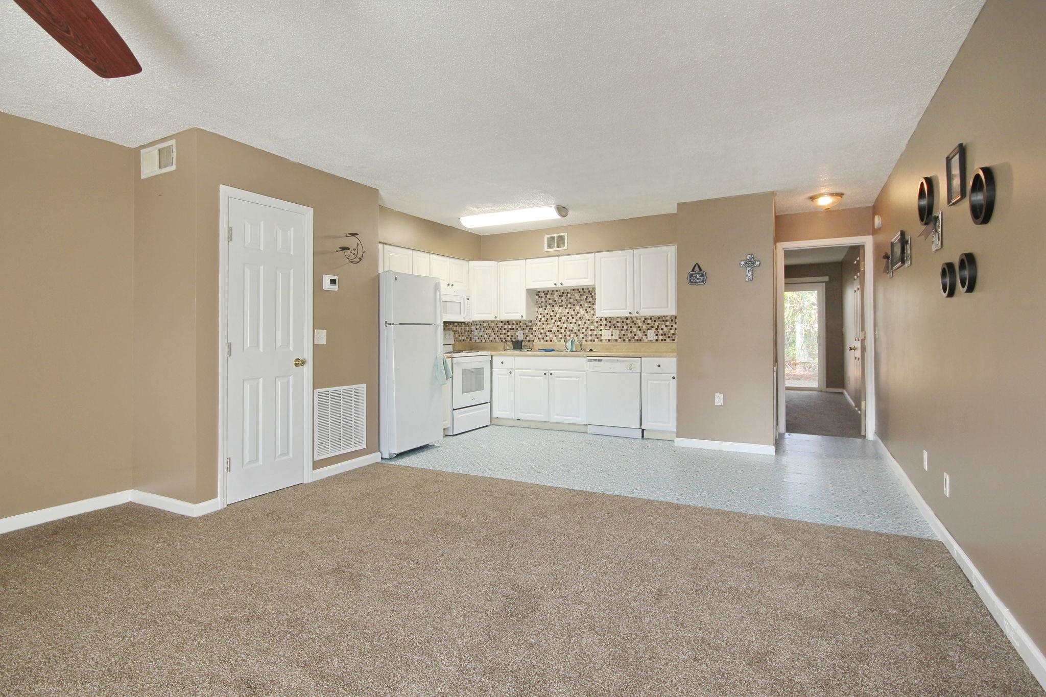 401 Cambridge Circle, Unit A3 Murrells Inlet, SC 29576 - Photo 4 of 20