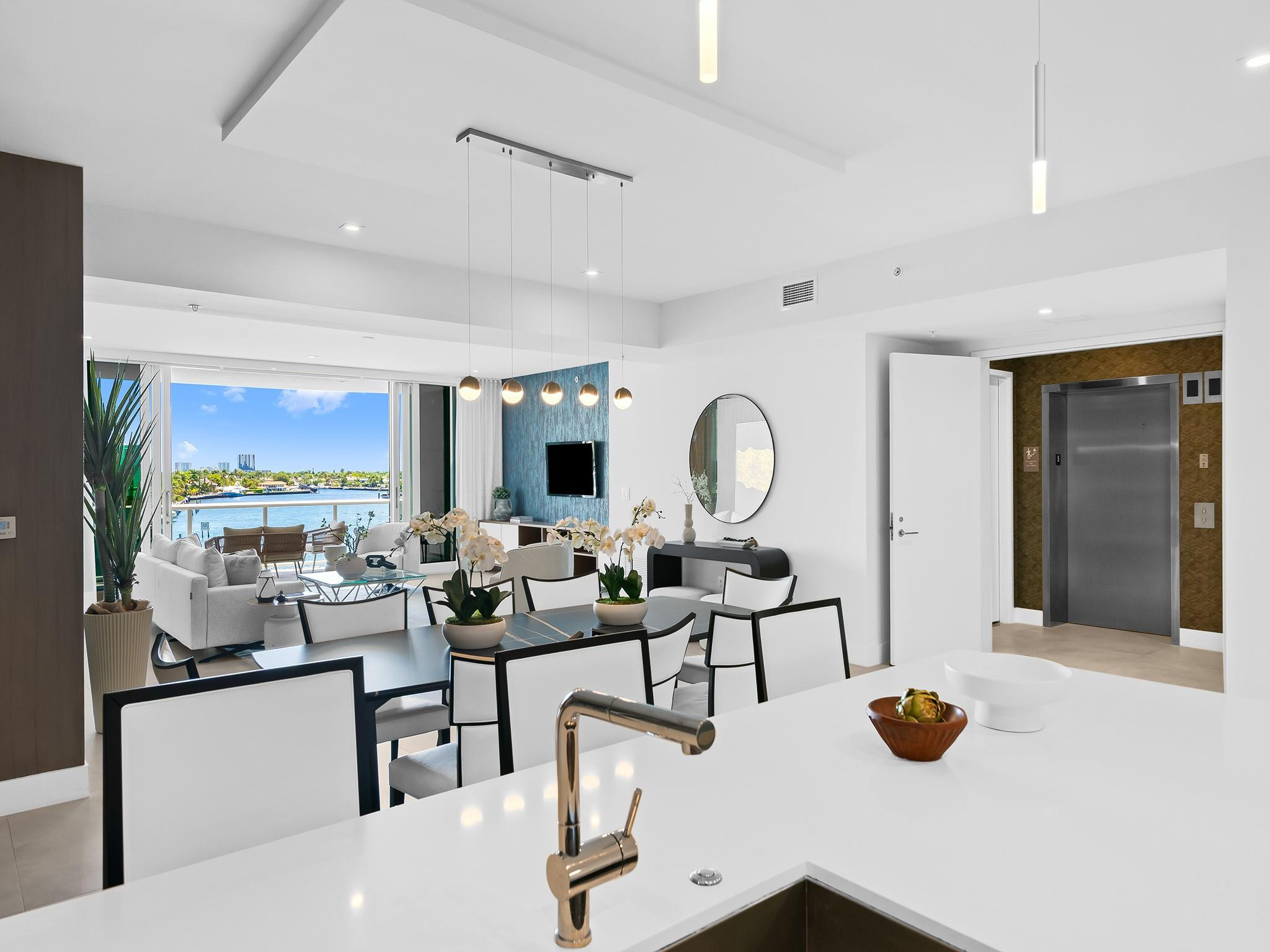 321 North Birch Road, Unit 502 Fort Lauderdale, FL 33304 - Photo 11 of 56 Photo 11