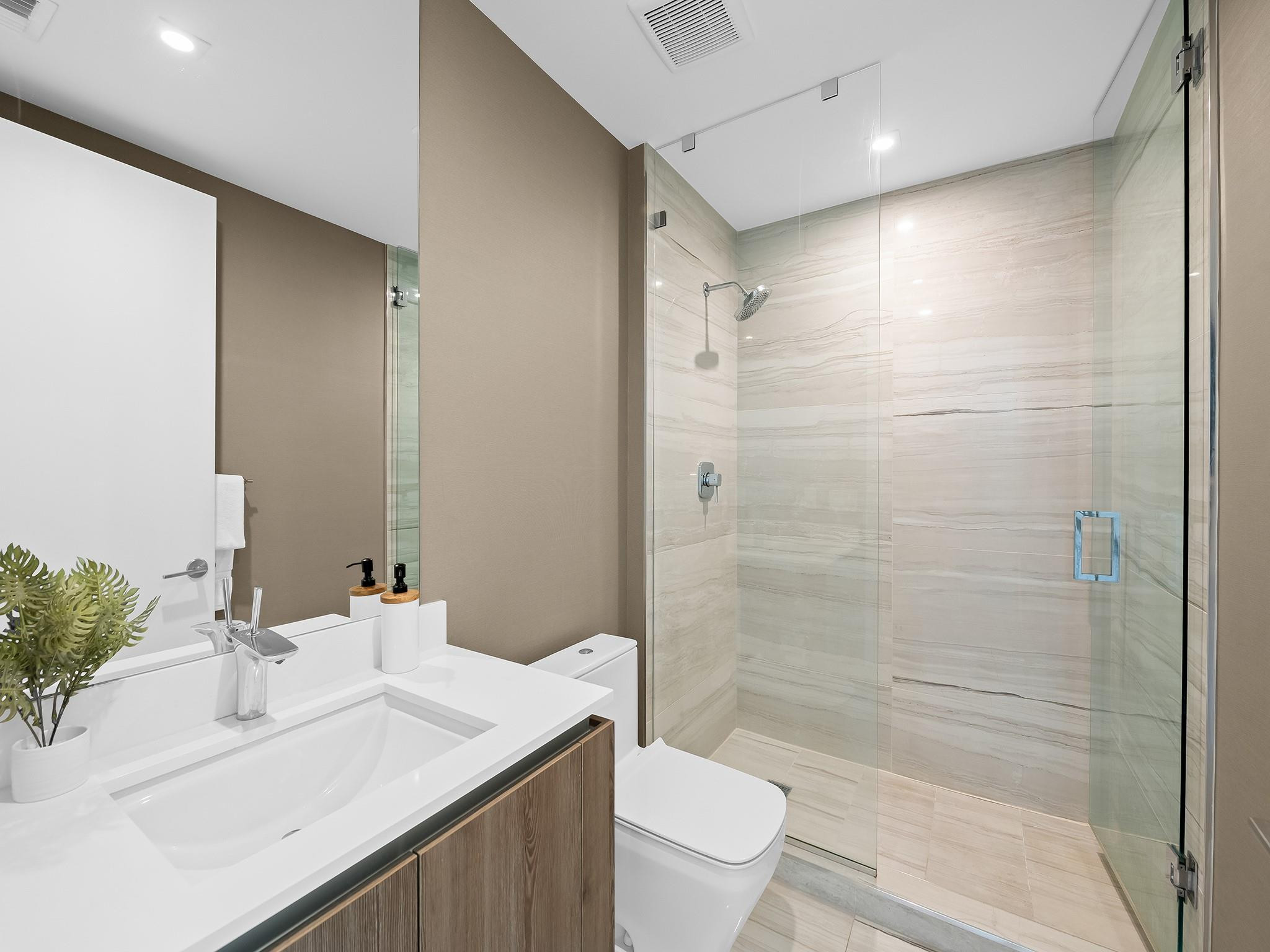 321 North Birch Road, Unit 502 Fort Lauderdale, FL 33304 - Photo 31 of 56 Photo 31