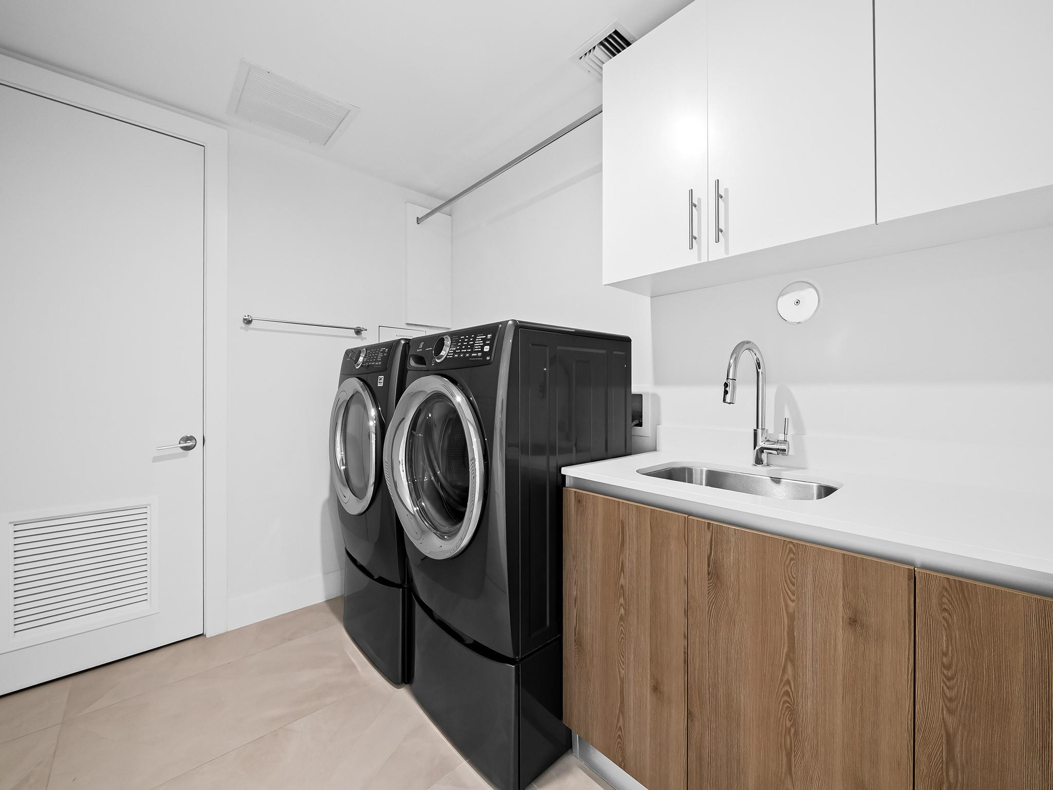 321 North Birch Road, Unit 502 Fort Lauderdale, FL 33304 - Photo 36 of 56 Photo 36