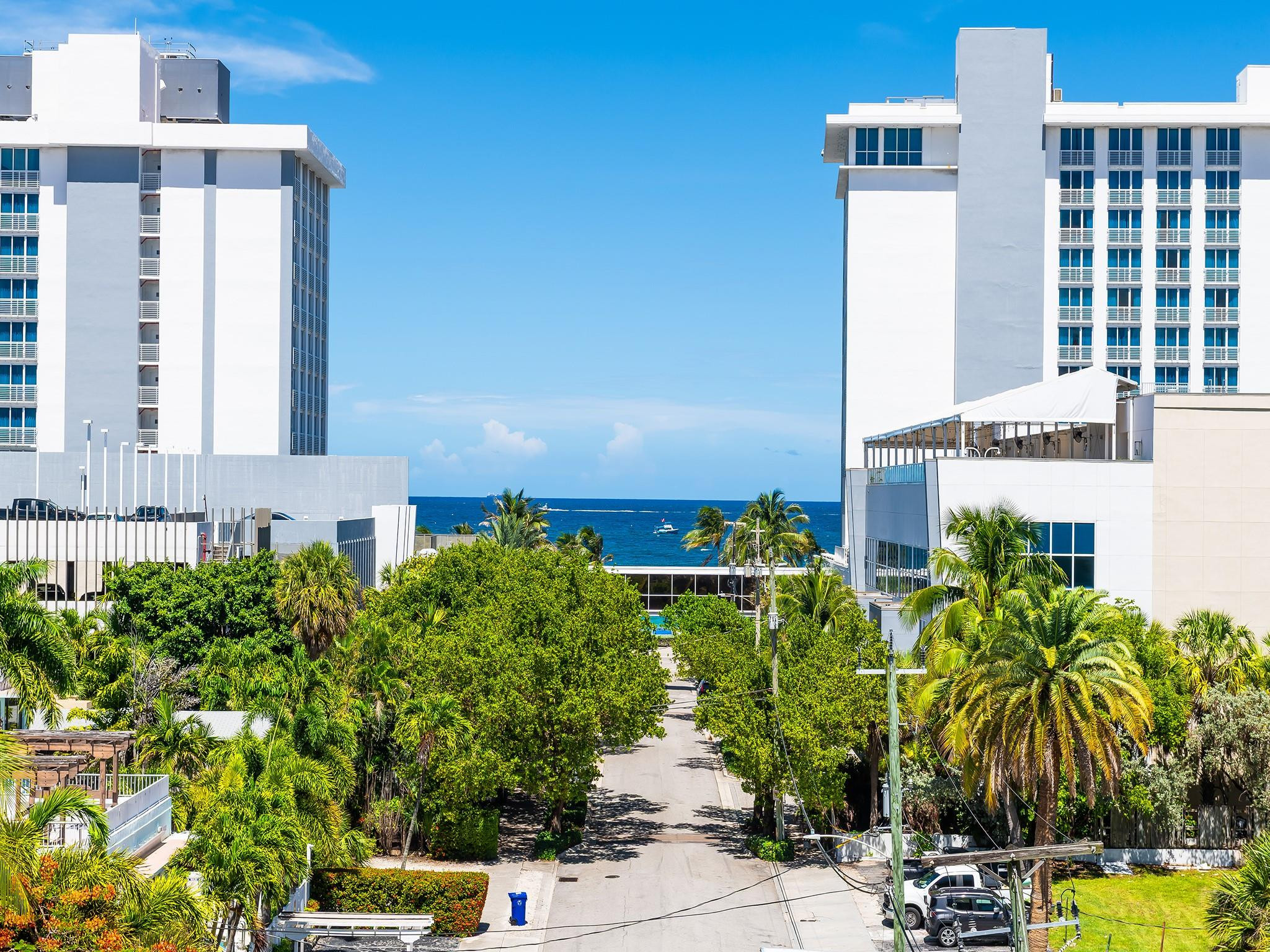 321 North Birch Road, Unit 502 Fort Lauderdale, FL 33304 - Photo 37 of 56 Photo 37