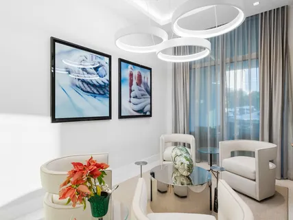 $2,790,000 | 321 North Birch Road, Unit 502, Fort Lauderdale, FL 33304