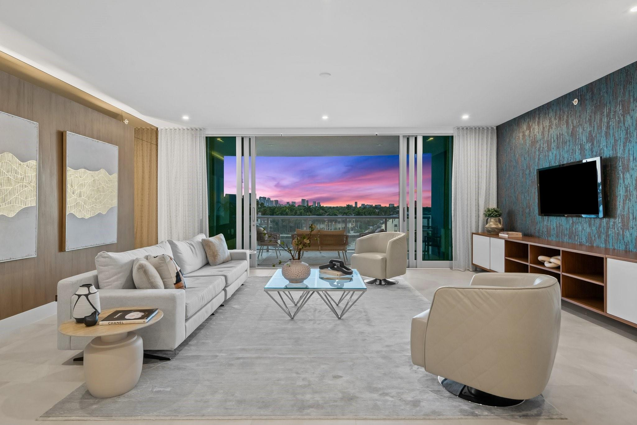 321 North Birch Road, Unit 502 Fort Lauderdale, FL 33304 - Photo 5 of 56 Photo 5