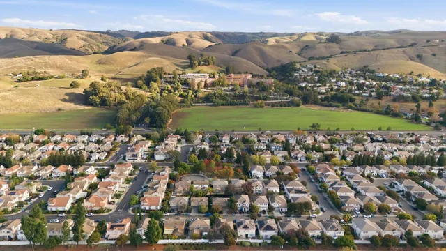 $1,299,999 | 34298 Torrey Pine Lane, Union City, CA 94587