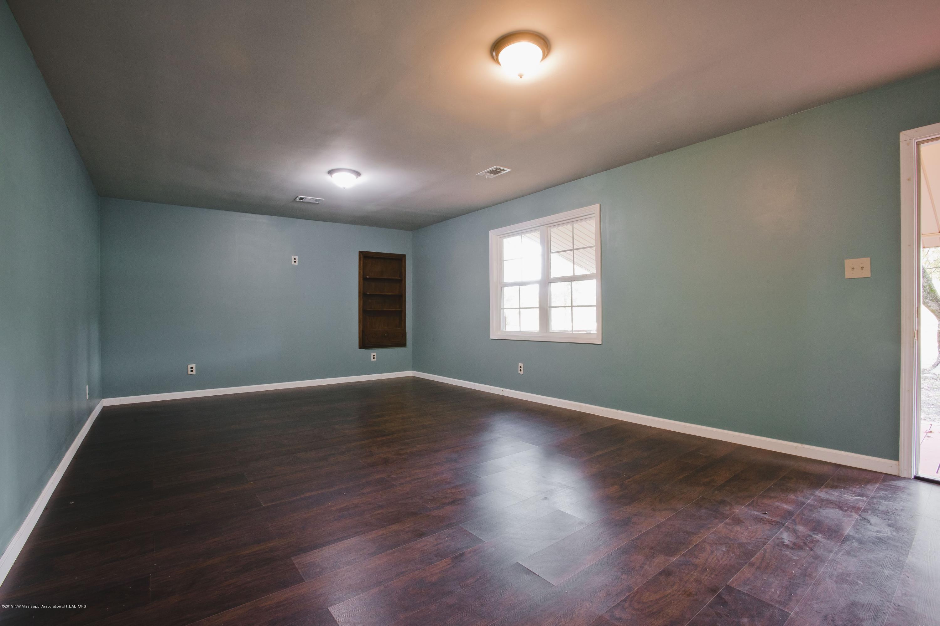 26 Cooper Road Byhalia, MS 38611 - Photo 12 of 21 fu3_JiXg
