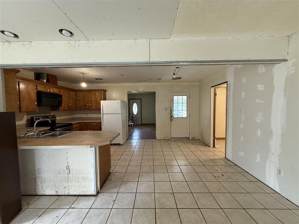 7745 McCindy Road Lake Charles, LA 70607 - Photo 9 of 34