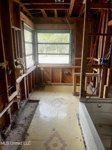 $174,000 | 1332 Belvoir Place, Jackson, MS 39202