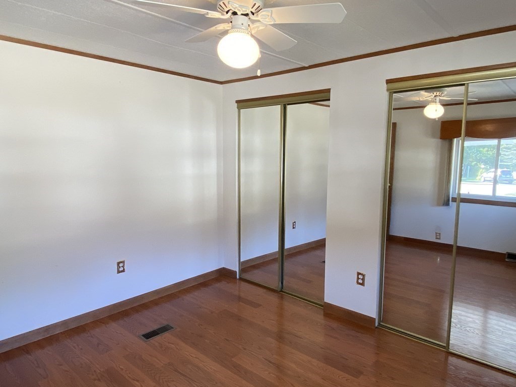 31 Hickory Road Taunton, MA 02780 - Photo 11 of 23 Gallery Image 11