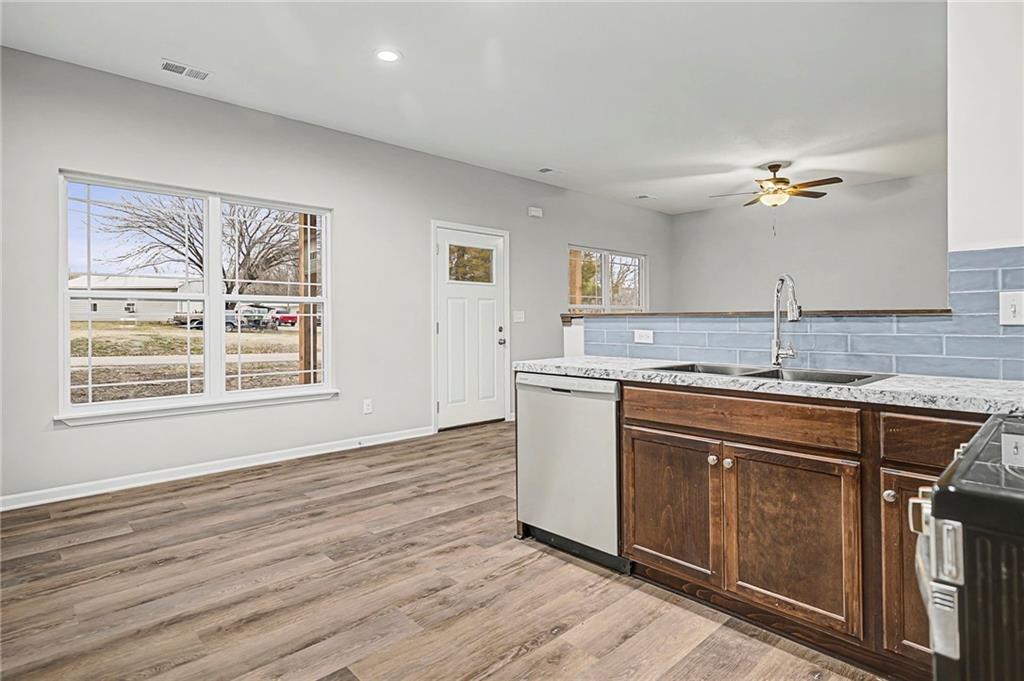 216 West 4th Street Pomona, KS 66076 - Photo 14 of 30