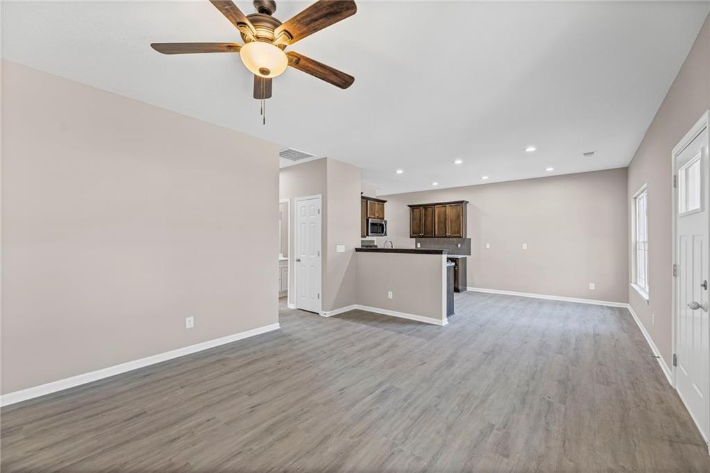 216 West 4th Street Pomona, KS 66076 - Photo 3 of 20