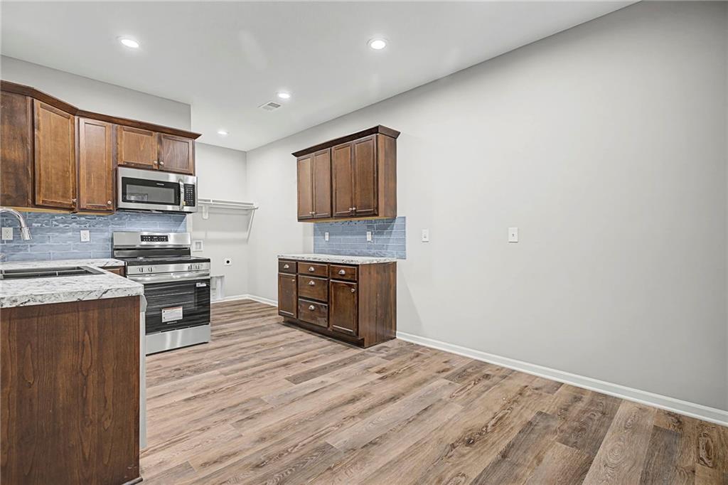 216 West 4th Street Pomona, KS 66076 - Photo 8 of 30