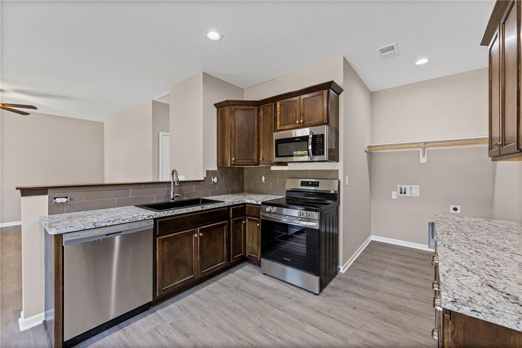 216 West 4th Street Pomona, KS 66076 - Photo 9 of 20