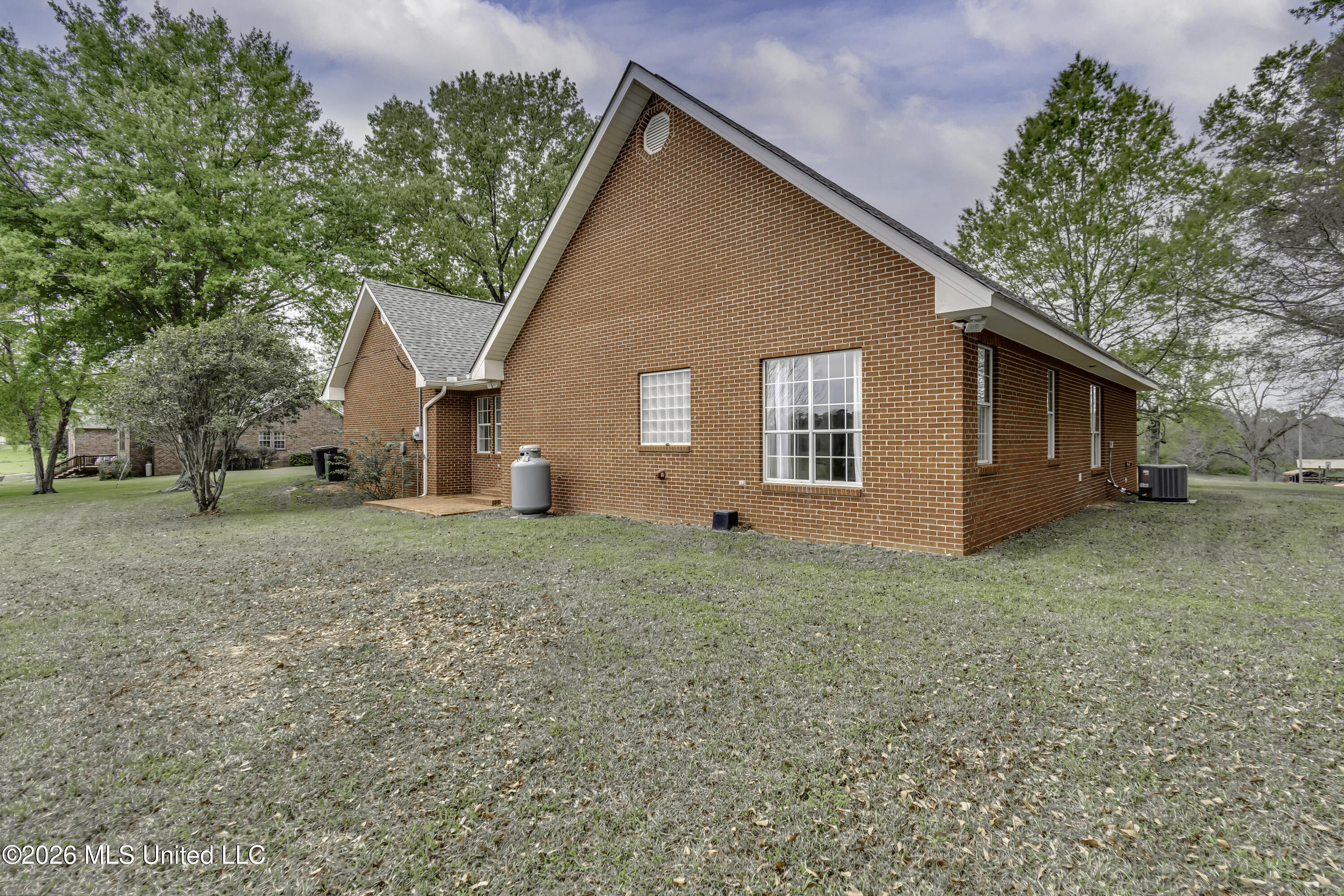 5122 Lilly Road Hazlehurst, MS 39083 - Photo 6 of 26 5122 Lilly Rd--14