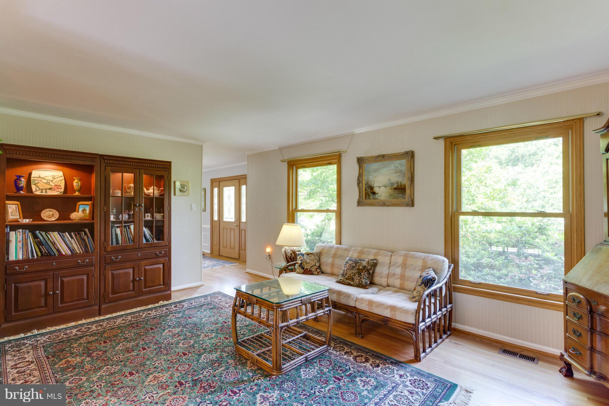2021 Adams Hill Road Vienna, VA 22182 - Photo 12 of 30 Living Room