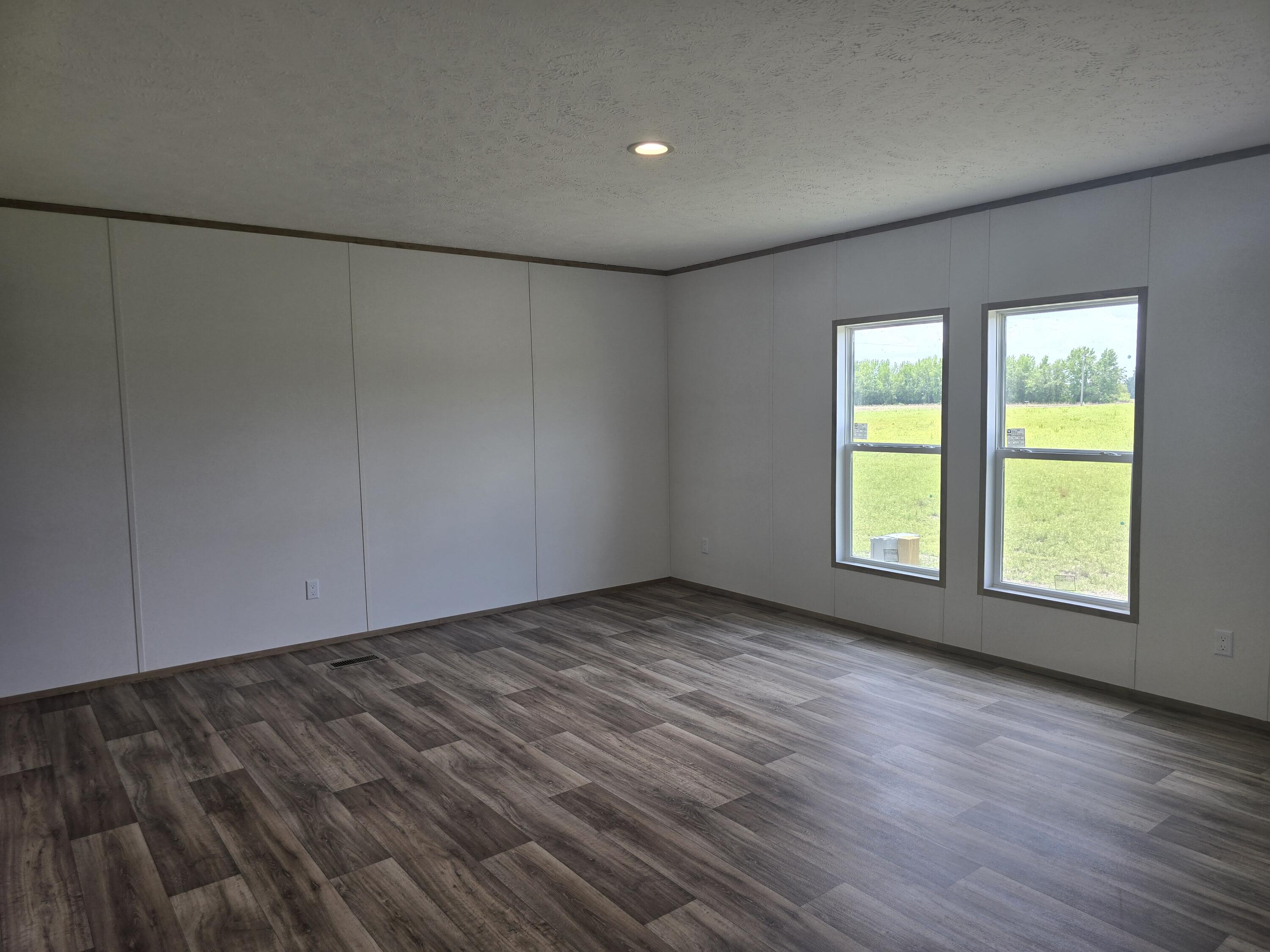 2276 Manville Saint Charles Road Mayesville, SC 29104 - Photo 7 of 31 20260526_130921
