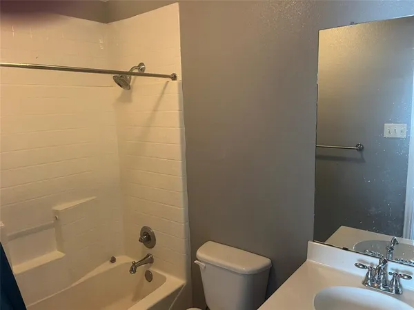 $1,395 | 213 South Magnolia Street, Aubrey, TX 76227