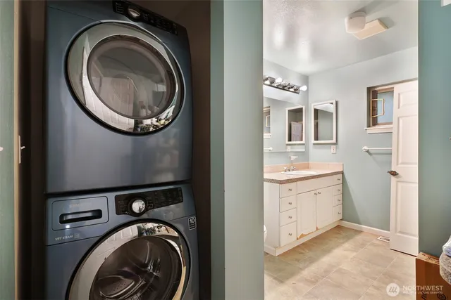 $925,000 | 8529 29th Avenue Northwest, Seattle, WA 98117