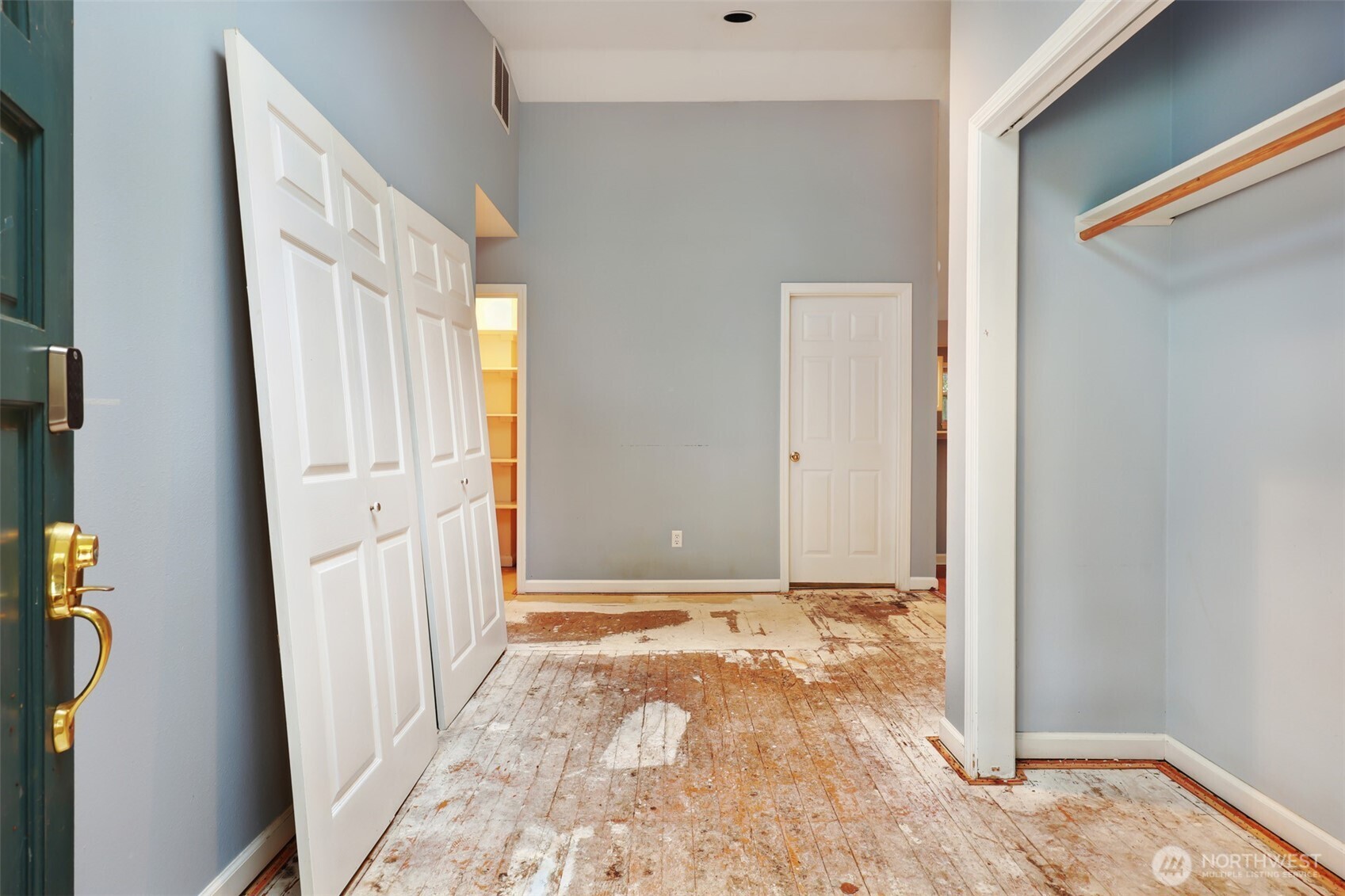 8529 29th Avenue Northwest Seattle, WA 98117 - Photo 3 of 23