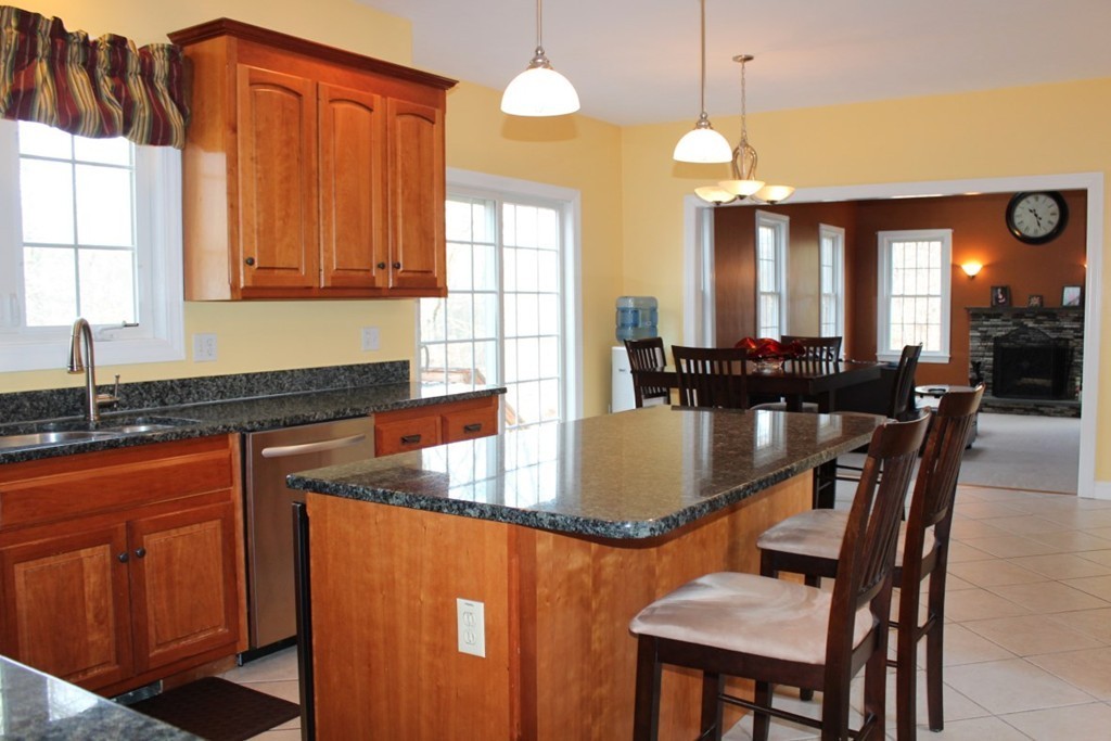 6 Glen Road Hopkinton, MA 01748 - Photo 6 of 30 Gallery Image 6