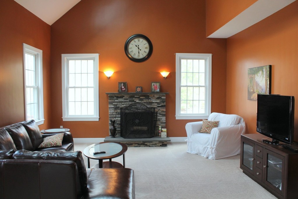 6 Glen Road Hopkinton, MA 01748 - Photo 9 of 30 Gallery Image 9