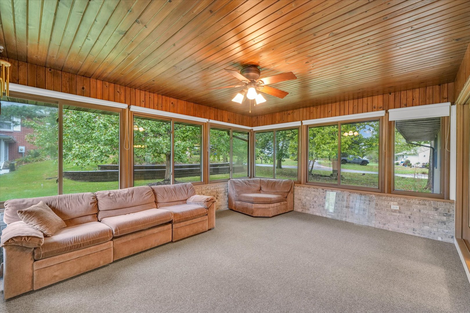 204 Valley Road Monticello, IL 61856 - Photo 19 of 38 Gallery Image 19