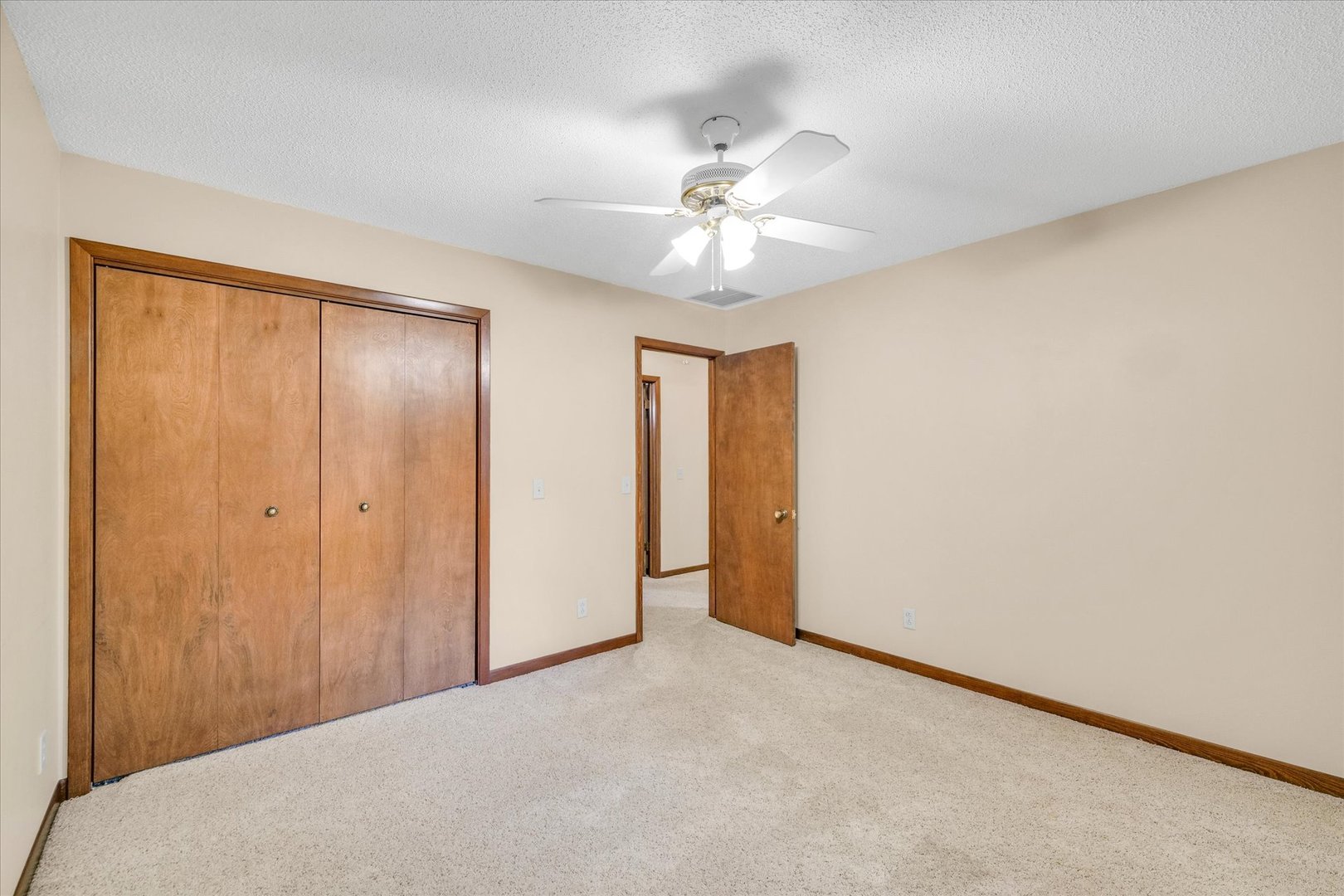 204 Valley Road Monticello, IL 61856 - Photo 26 of 38 Gallery Image 26