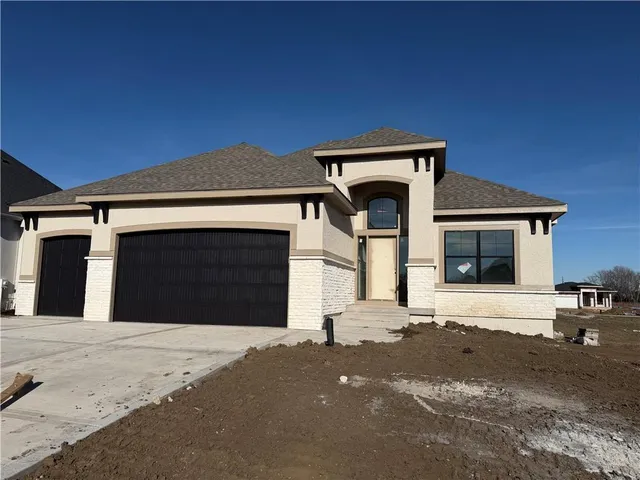 $764,000 | 15316 West 161st Terrace, Olathe, KS 66062