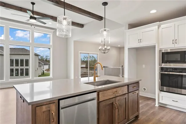 $764,000 | 15316 West 161st Terrace, Olathe, KS 66062