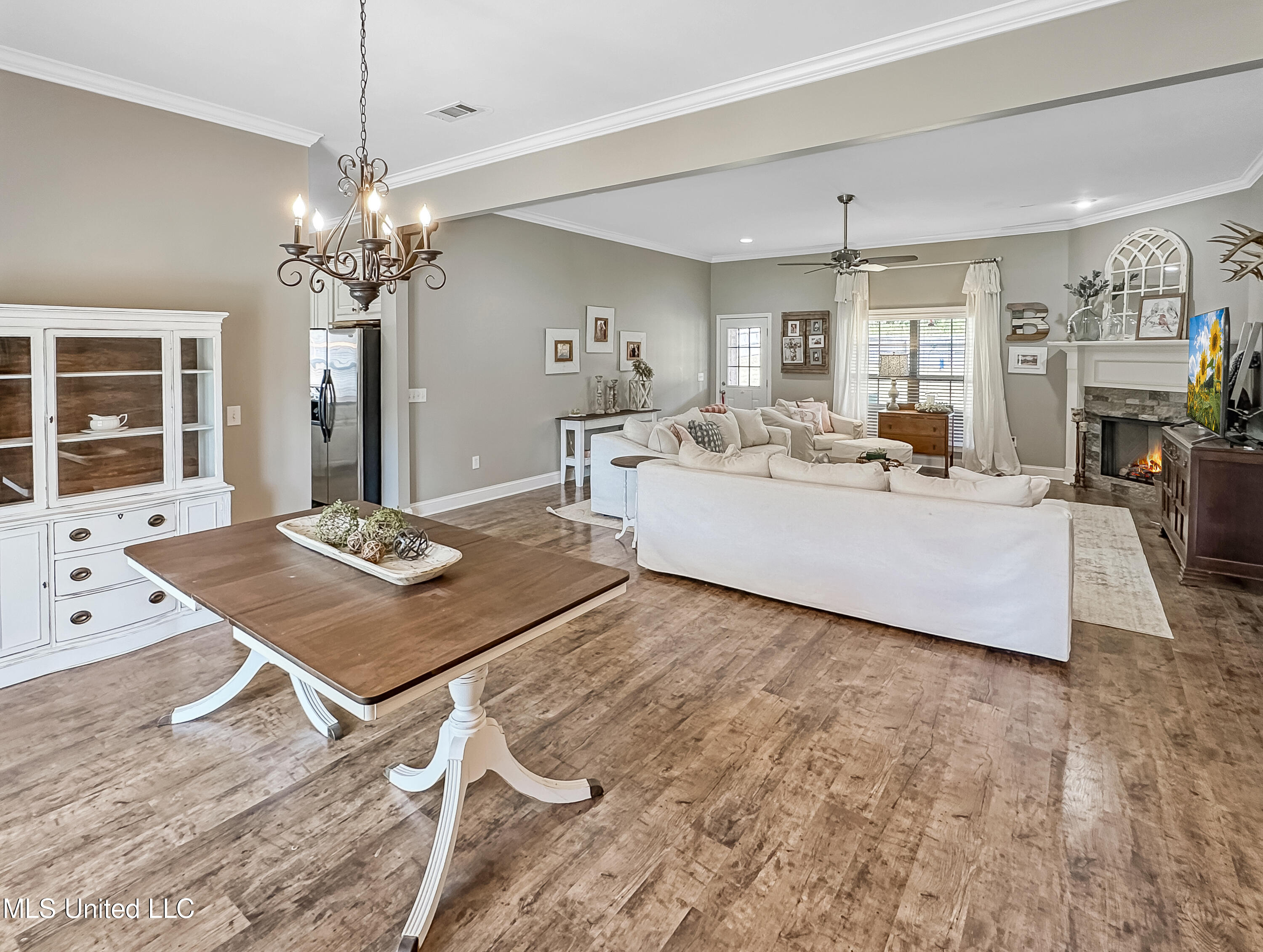 566 White Oak Road Florence, MS 39073 - Photo 7 of 29 1fa60bc383a1b489252c49c320ac3dcff92d7176