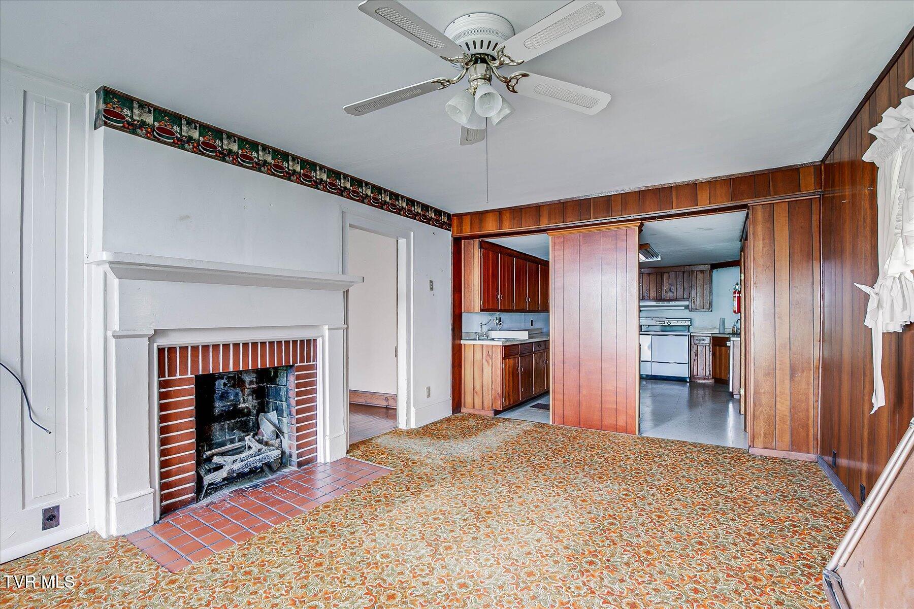 454 Cedar Street Bluff City, TN 37618 - Photo 14 of 45 14-IMG_5624454 Cedar St